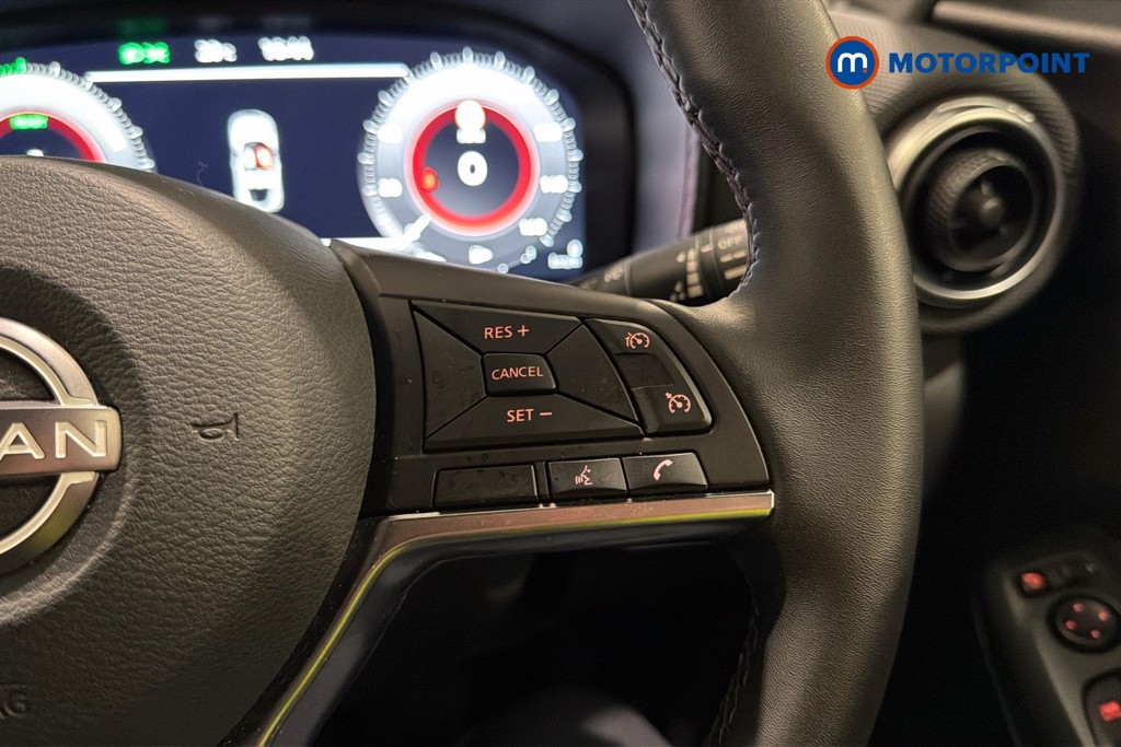 Nissan Juke N-Connecta Automatic Petrol-Electric Hybrid SUV - Stock Number (1650534) - 4th supplementary image