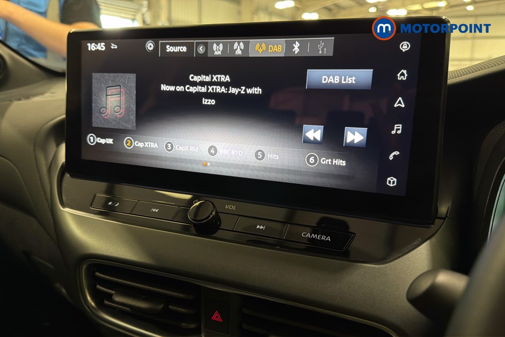 Nissan Juke N-Connecta Automatic Petrol-Electric Hybrid SUV - Stock Number (1650534) - 9th supplementary image