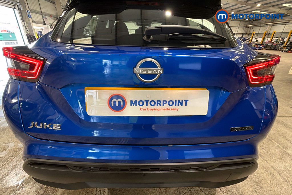 Nissan Juke N-Connecta Automatic Petrol-Electric Hybrid SUV - Stock Number (1650534) - 37th supplementary image