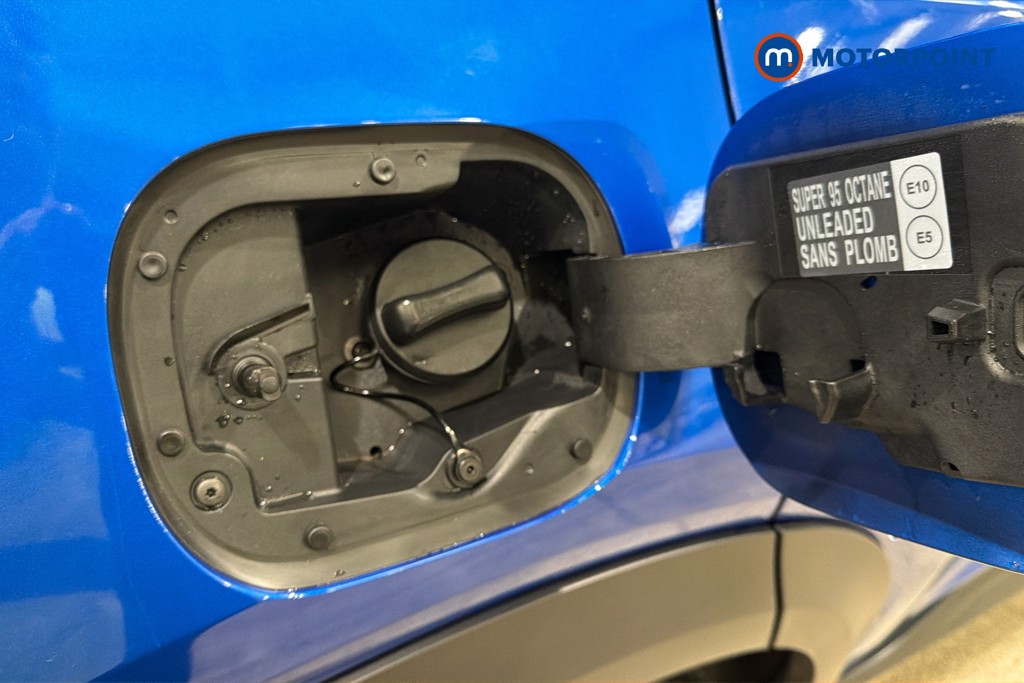 Nissan Juke N-Connecta Automatic Petrol-Electric Hybrid SUV - Stock Number (1650534) - 41st supplementary image
