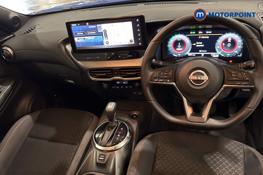 Nissan Juke N-Connecta Automatic Petrol-Electric Hybrid SUV - Stock Number (1650534) - 1st supplementary image