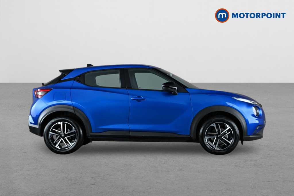 Nissan Juke N-Connecta Automatic Petrol-Electric Hybrid SUV - Stock Number (1650534) - Drivers side