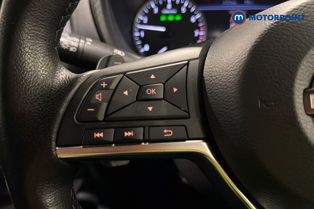Nissan Juke N-Connecta Automatic Petrol SUV - Stock Number (1650636) - 3rd supplementary image