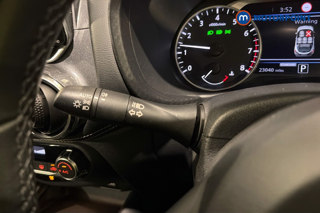 Nissan Juke N-Connecta Automatic Petrol SUV - Stock Number (1650636) - 6th supplementary image