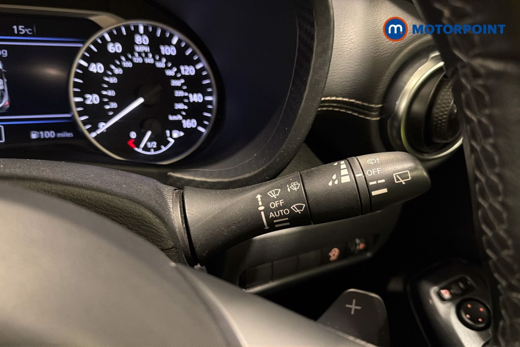 Nissan Juke N-Connecta Automatic Petrol SUV - Stock Number (1650636) - 7th supplementary image
