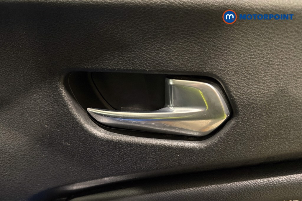 Nissan Juke N-Connecta Automatic Petrol SUV - Stock Number (1650636) - 42nd supplementary image