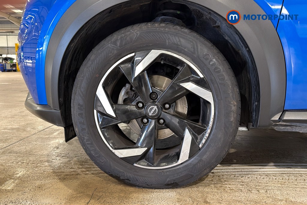 Nissan Juke N-Connecta Automatic Petrol SUV - Stock Number (1650636) - 47th supplementary image