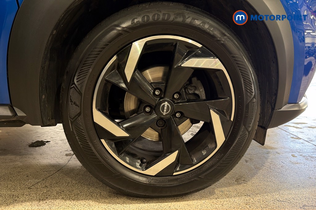 Nissan Juke N-Connecta Automatic Petrol SUV - Stock Number (1650636) - 50th supplementary image