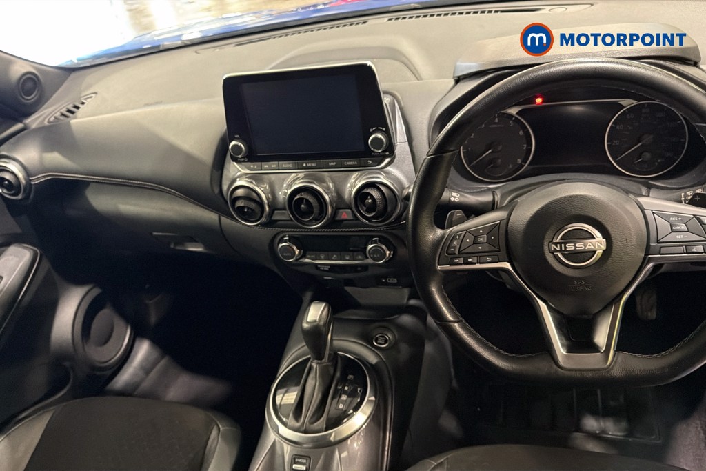 Nissan Juke N-Connecta Automatic Petrol SUV - Stock Number (1650636) - 1st supplementary image