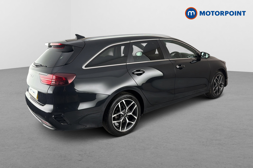 KIA Ceed 3 Manual Petrol Estate - Stock Number (1651045) - Passenger side rear corner