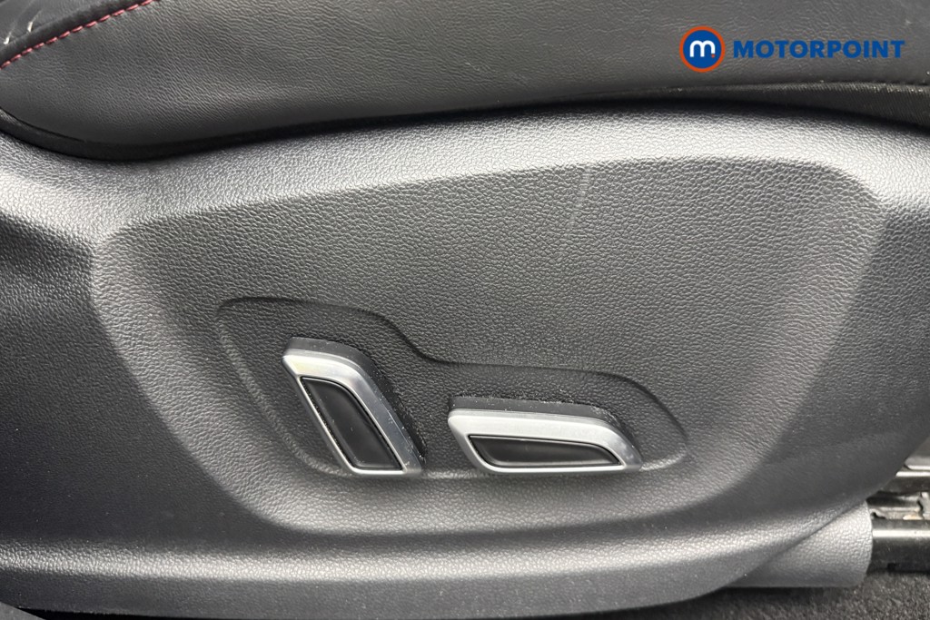 Mg Motor Uk HS Exclusive Manual Petrol SUV - Stock Number (1651136) - 21st supplementary image