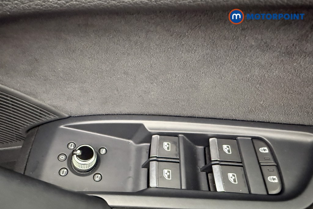 Audi Q5 Black Edition Automatic Diesel SUV - Stock Number (1651241) - 20th supplementary image