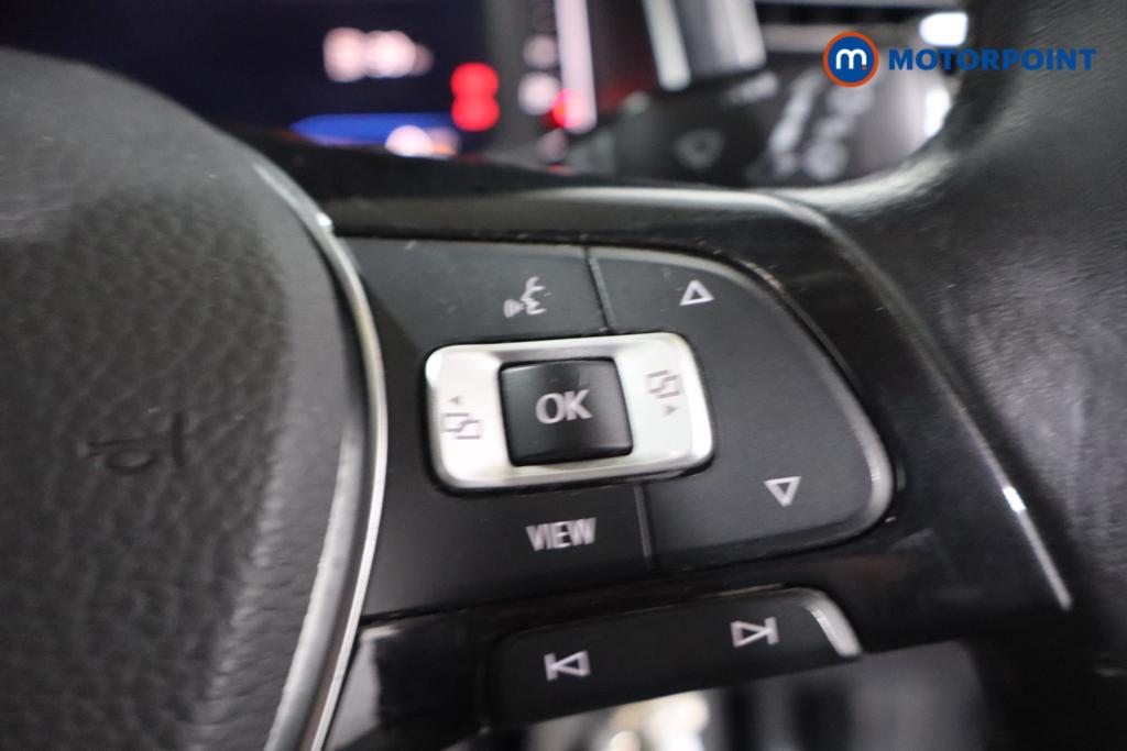 Volkswagen T-Roc SEL Automatic Petrol SUV - Stock Number (1651308) - 14th supplementary image
