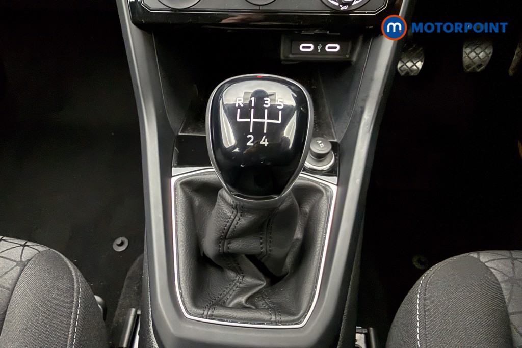 Volkswagen T-Cross SE Manual Petrol SUV - Stock Number (1651368) - 5th supplementary image