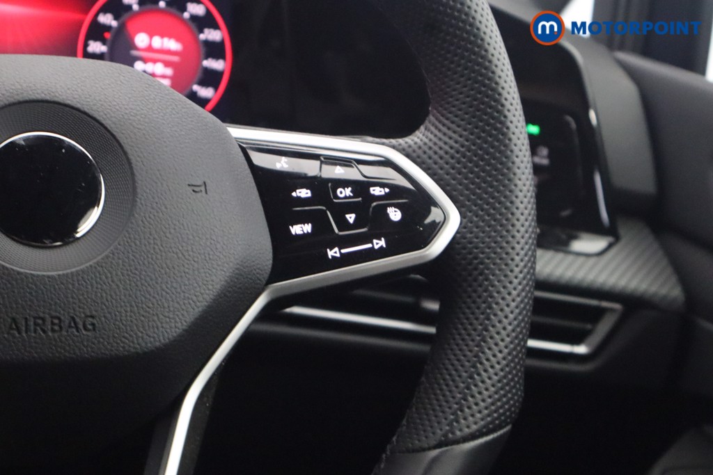 Volkswagen Golf R-Line Automatic Petrol Hatchback - Stock Number (1651375) - 10th supplementary image