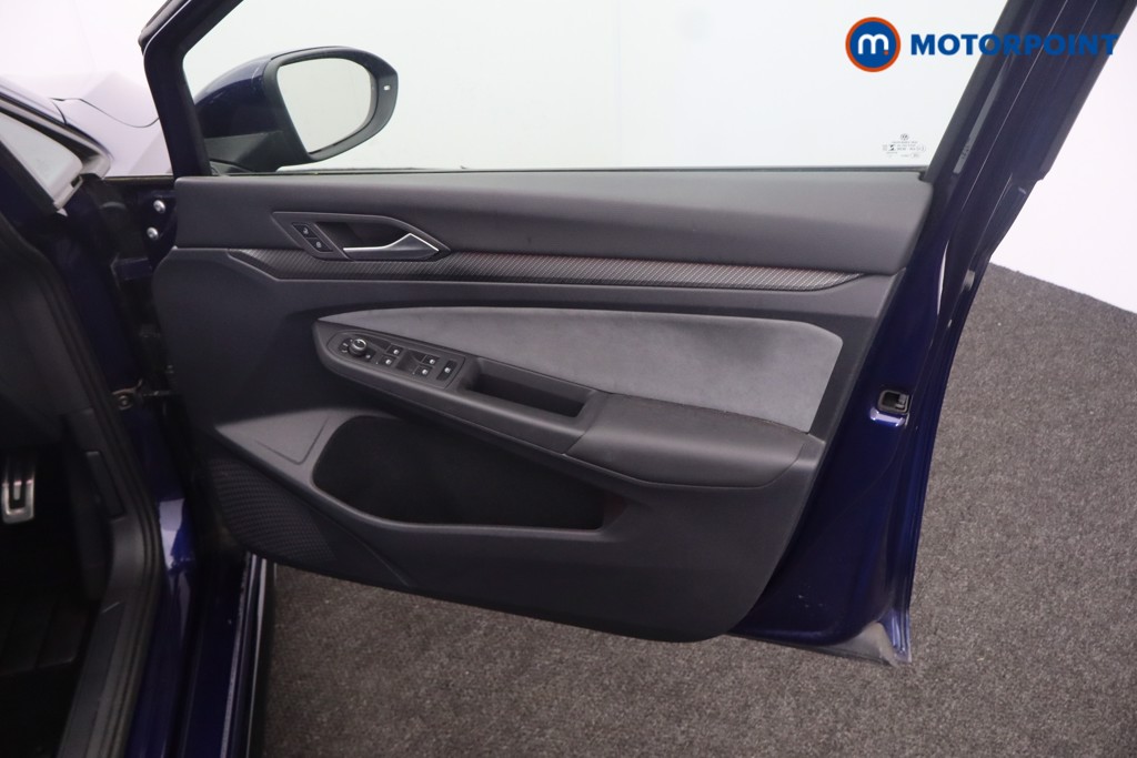 Volkswagen Golf R-Line Automatic Petrol Hatchback - Stock Number (1651375) - 17th supplementary image