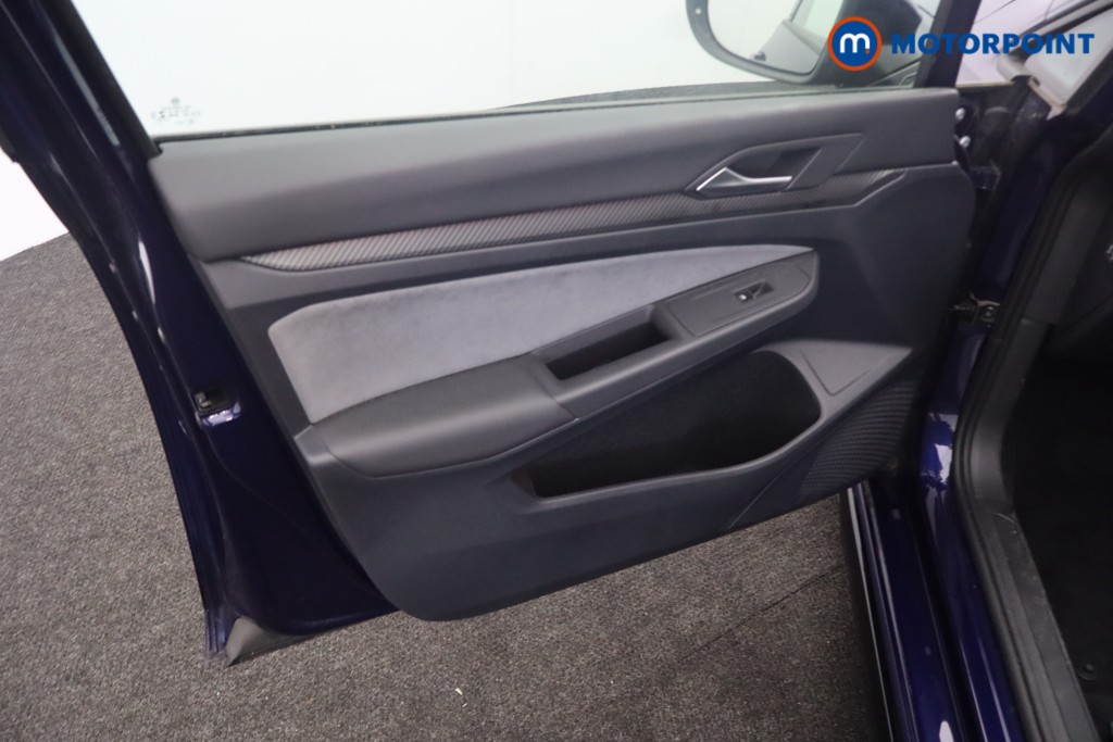 Volkswagen Golf R-Line Automatic Petrol Hatchback - Stock Number (1651375) - 31st supplementary image