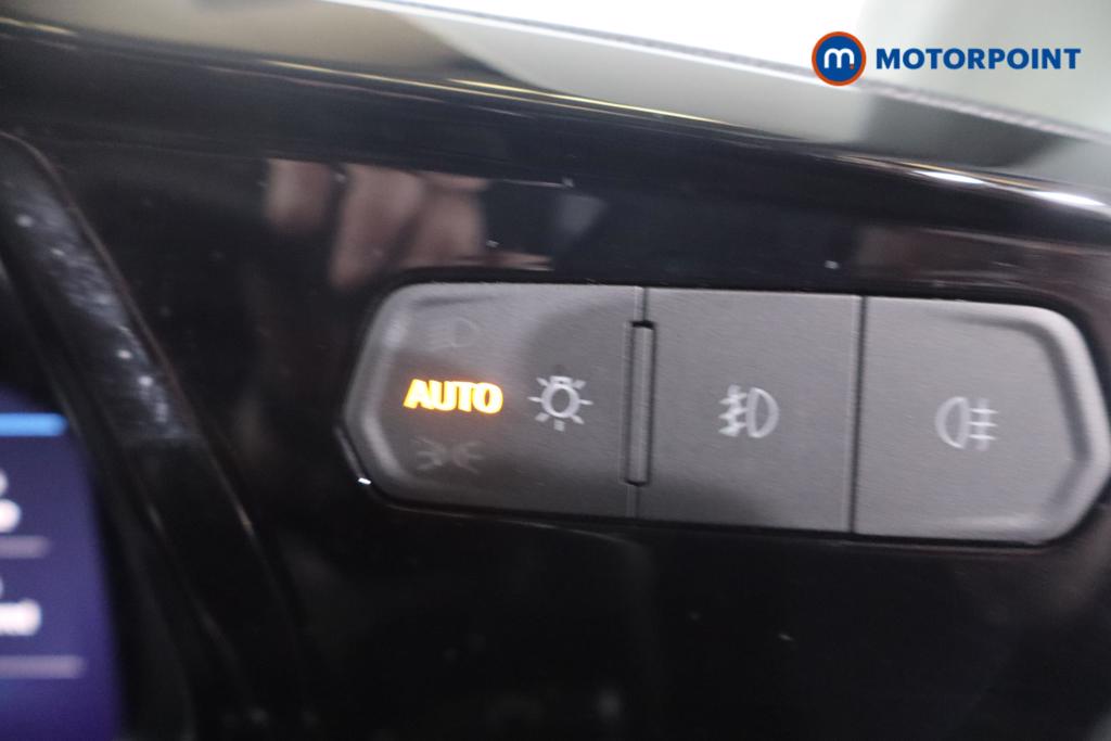 Ford Transit Connect Limited Automatic Petrol Plug-In Hybrid Panel Van - Stock Number (1651381) - 10th supplementary image