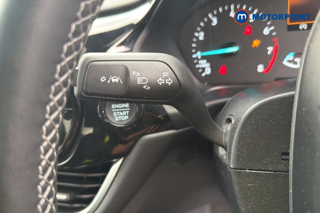Ford Fiesta Titanium Automatic Petrol Hatchback - Stock Number (1651527) - 5th supplementary image
