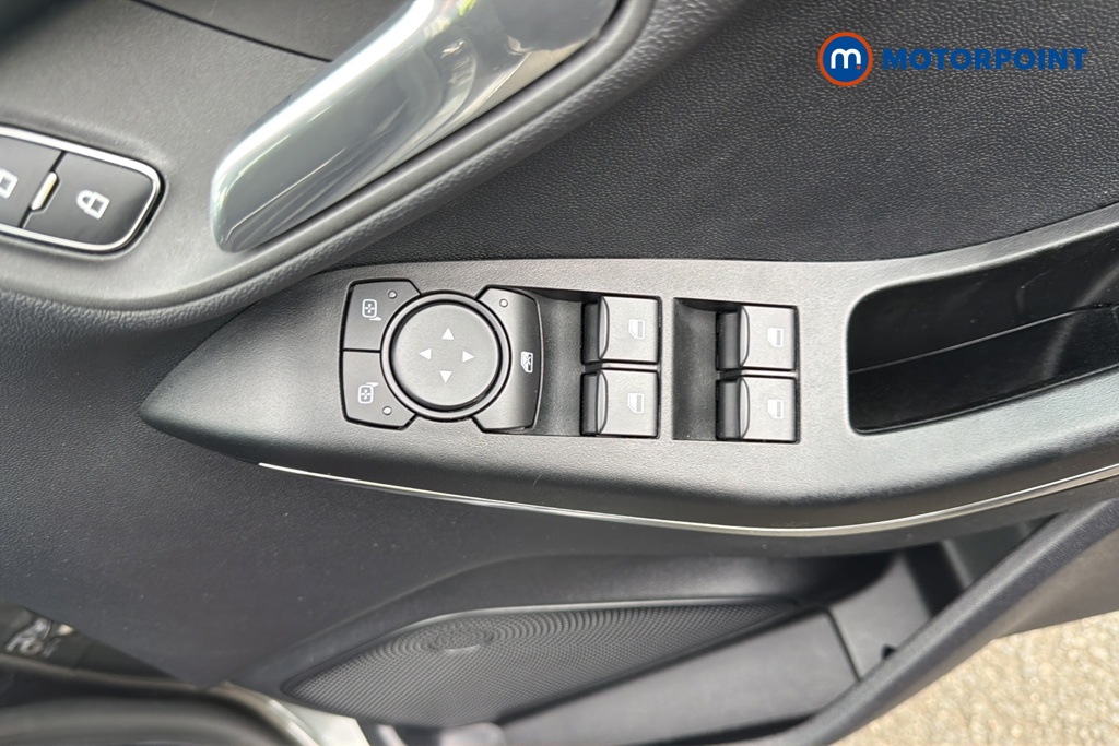 Ford Fiesta Titanium Automatic Petrol Hatchback - Stock Number (1651527) - 19th supplementary image