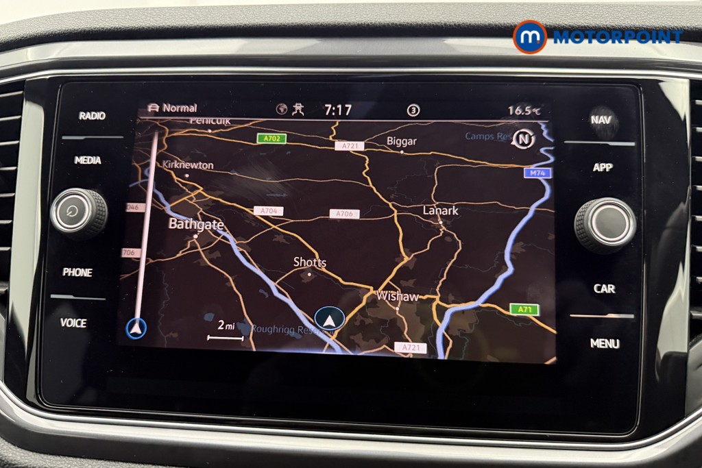 Volkswagen T-Roc R-Line Manual Petrol SUV - Stock Number (1651581) - 2nd supplementary image