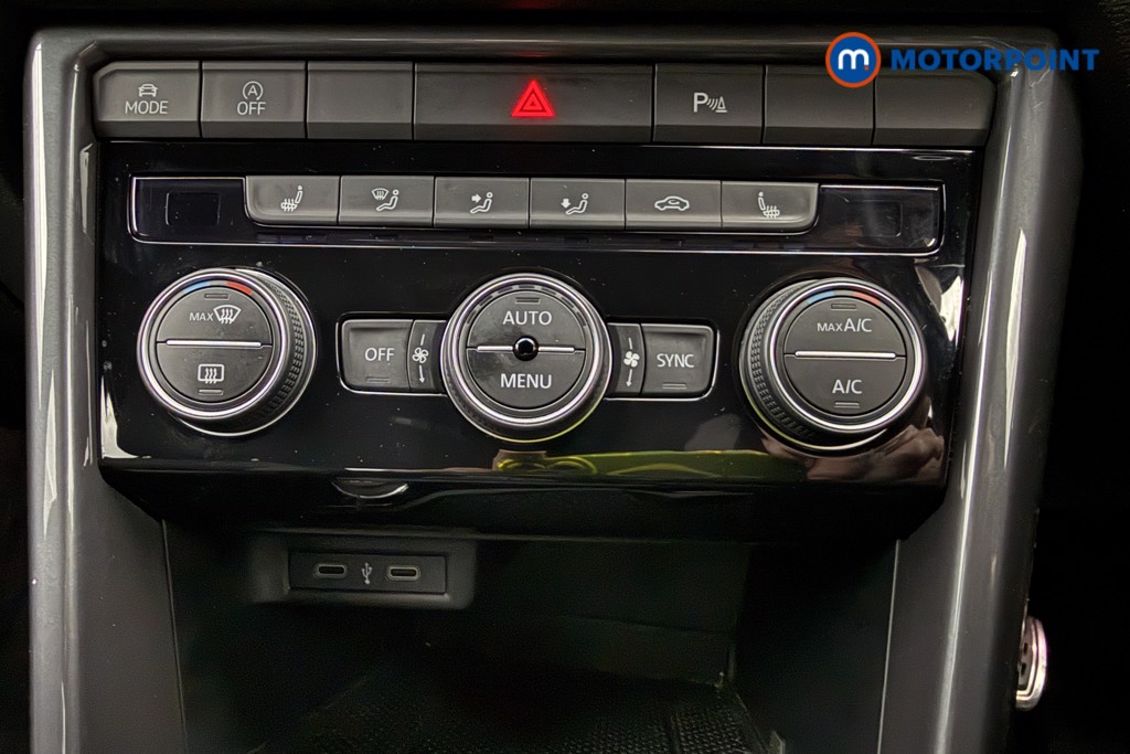 Volkswagen T-Roc R-Line Manual Petrol SUV - Stock Number (1651581) - 16th supplementary image