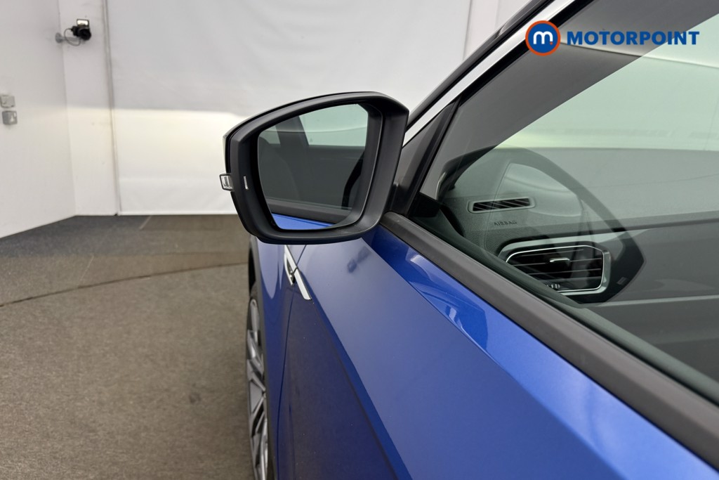 Volkswagen T-Roc R-Line Manual Petrol SUV - Stock Number (1651581) - 30th supplementary image