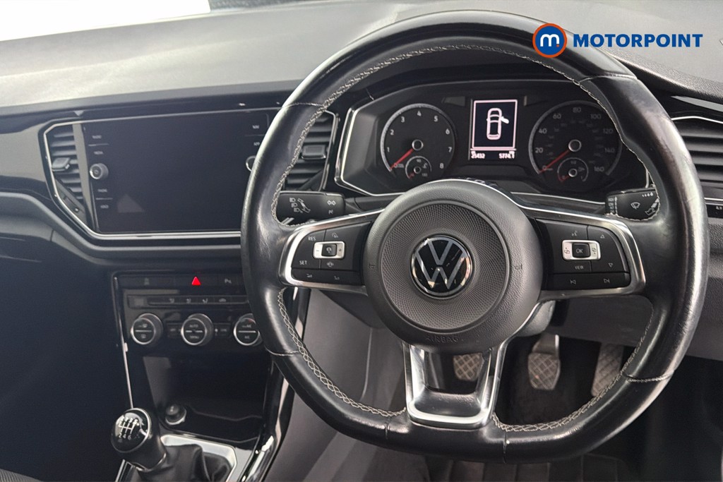 Volkswagen T-Roc Black Edition Manual Petrol SUV - Stock Number (1651582) - 2nd supplementary image