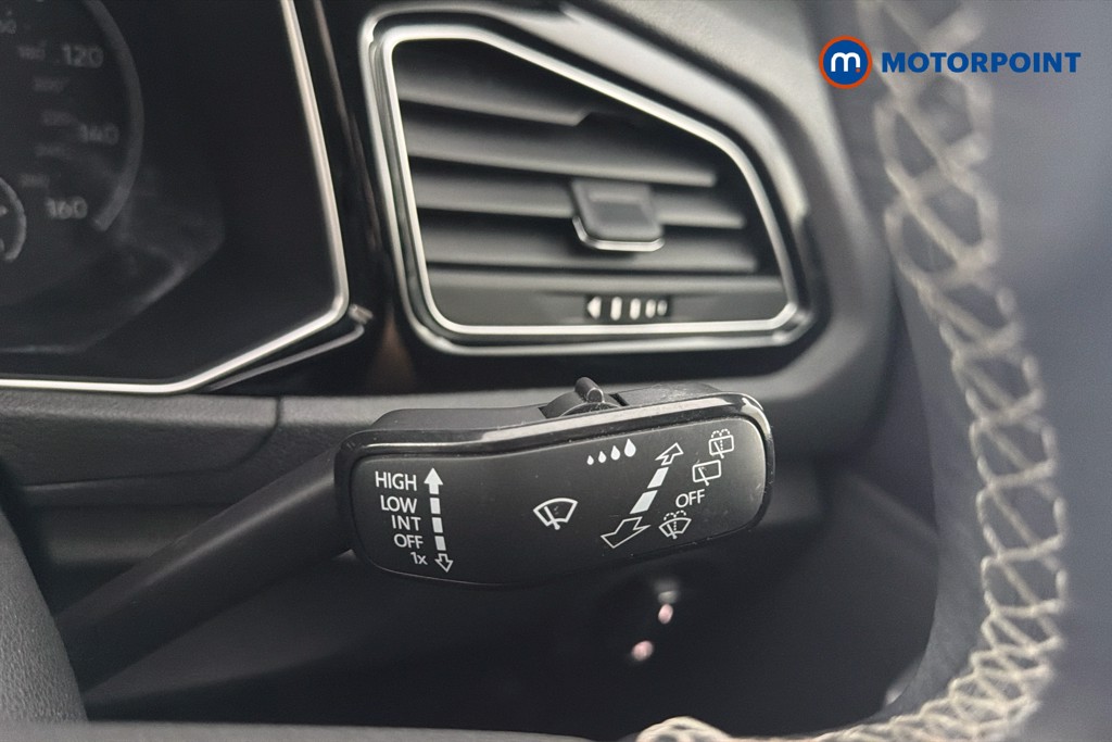 Volkswagen T-Roc Black Edition Manual Petrol SUV - Stock Number (1651582) - 7th supplementary image