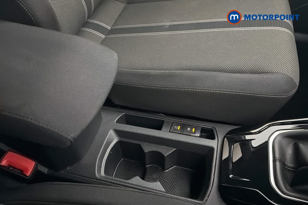Volkswagen T-Roc Black Edition Manual Petrol SUV - Stock Number (1651582) - 16th supplementary image