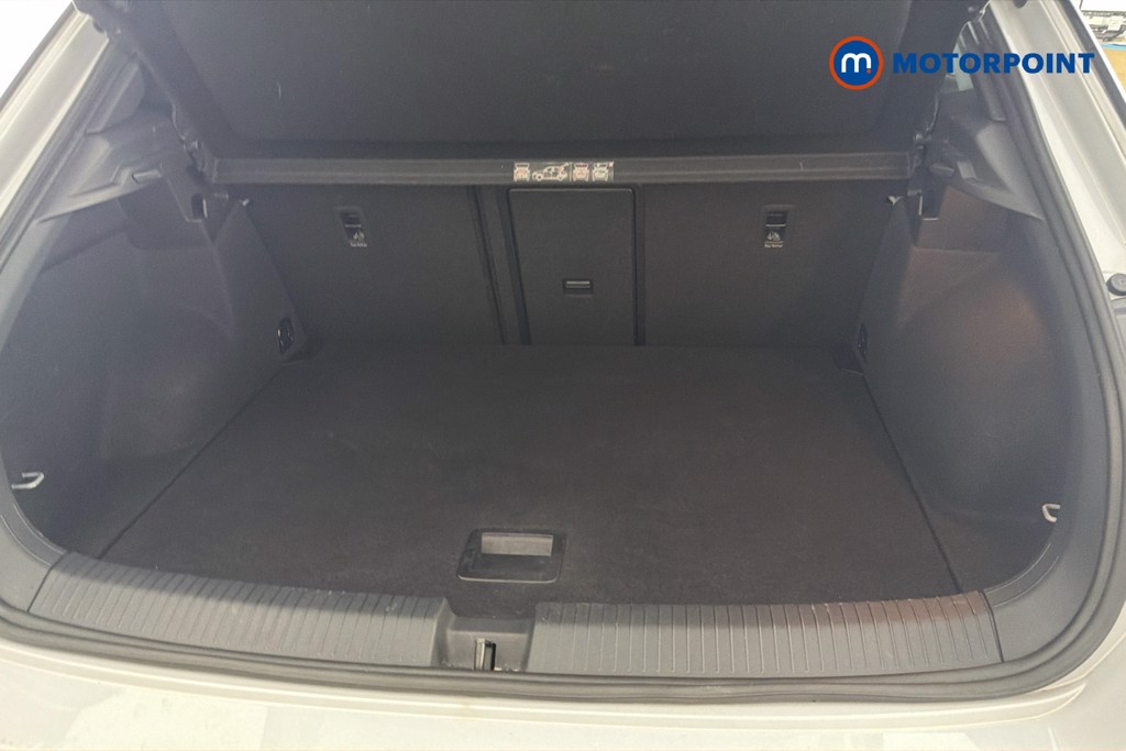 Volkswagen T-Roc Black Edition Manual Petrol SUV - Stock Number (1651582) - 33rd supplementary image