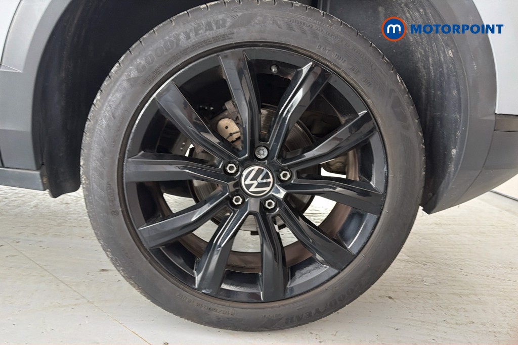 Volkswagen T-Roc Black Edition Manual Petrol SUV - Stock Number (1651582) - 48th supplementary image