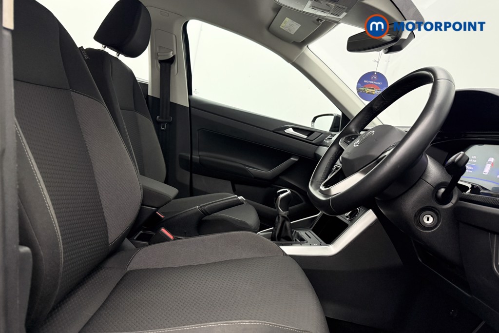 Volkswagen Polo Life Manual Petrol Hatchback - Stock Number (1651603) - 6th supplementary image
