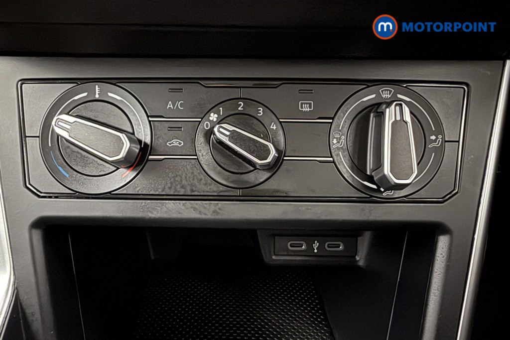 Volkswagen Polo Life Manual Petrol Hatchback - Stock Number (1651603) - 14th supplementary image