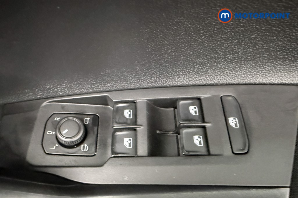Volkswagen Polo Life Manual Petrol Hatchback - Stock Number (1651603) - 17th supplementary image