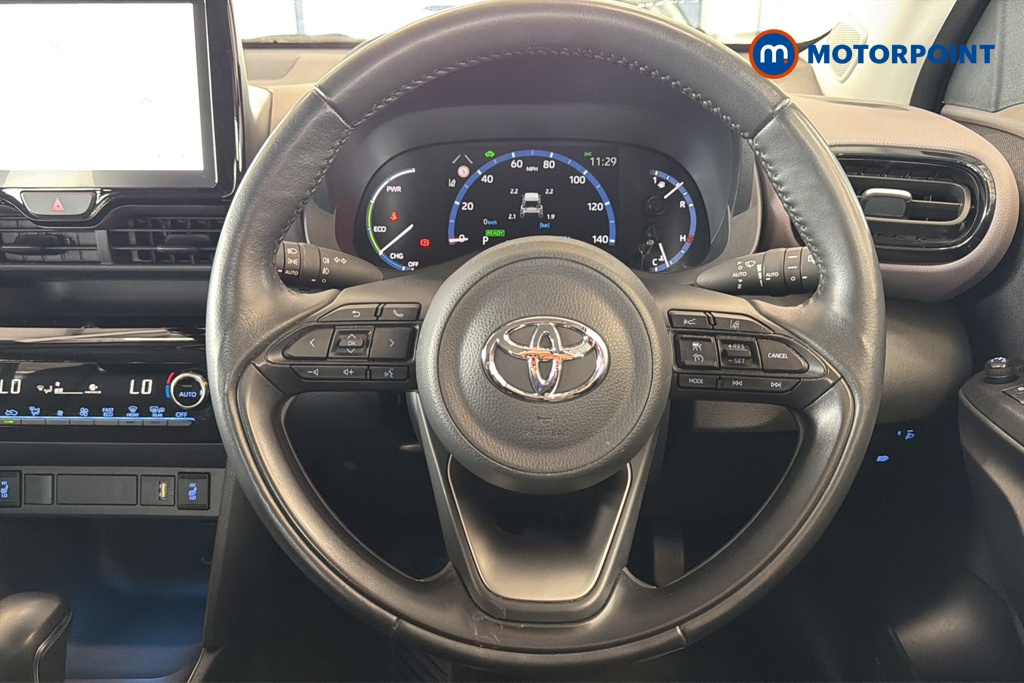 Toyota Yaris Cross Excel Automatic Petrol-Electric Hybrid Estate - Stock Number (1651723) - 2nd supplementary image