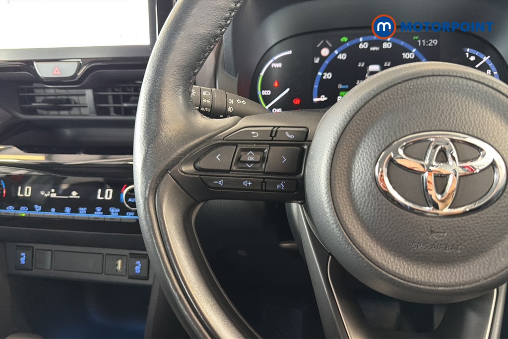 Toyota Yaris Cross Excel Automatic Petrol-Electric Hybrid Estate - Stock Number (1651723) - 4th supplementary image