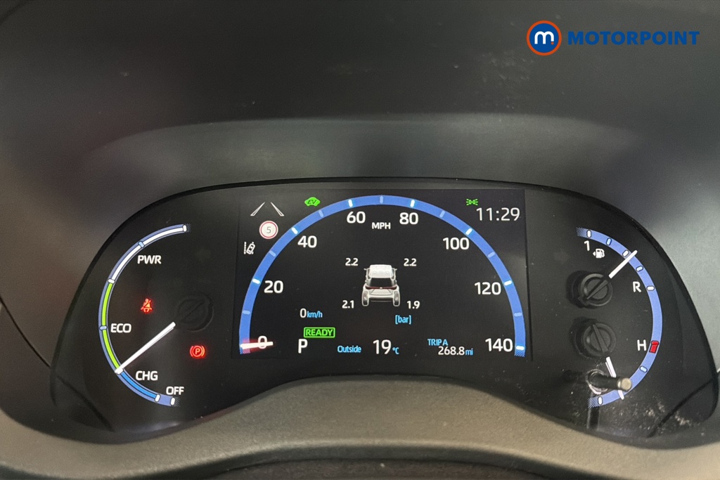 Toyota Yaris Cross Excel Automatic Petrol-Electric Hybrid Estate - Stock Number (1651723) - 7th supplementary image
