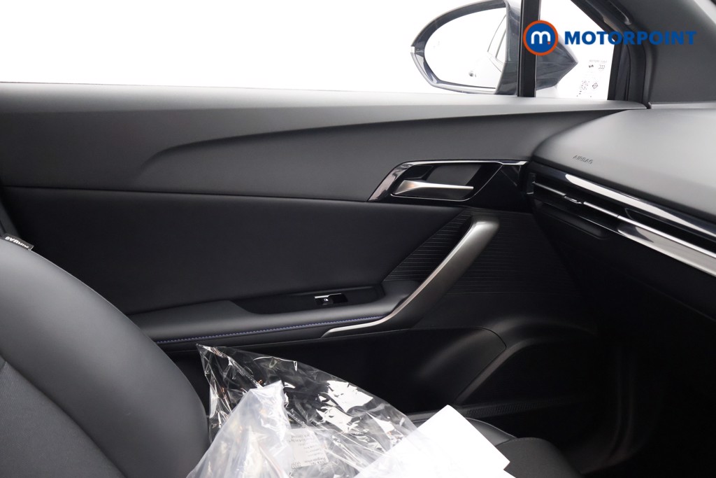 Mg Motor Uk MG4 Trophy Automatic Electric SUV - Stock Number (1651738) - 11th supplementary image