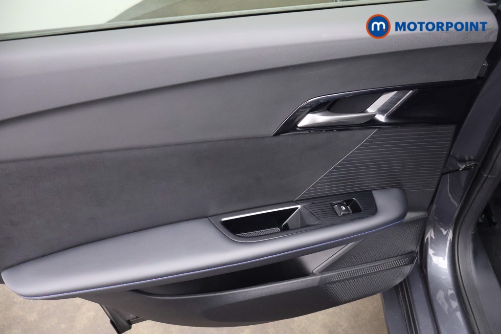 Mg Motor Uk MG4 Trophy Automatic Electric SUV - Stock Number (1651738) - 20th supplementary image