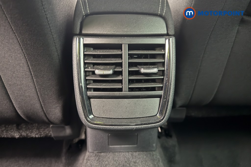 Skoda Kamiq Se Drive Manual Petrol SUV - Stock Number (1652032) - 9th supplementary image