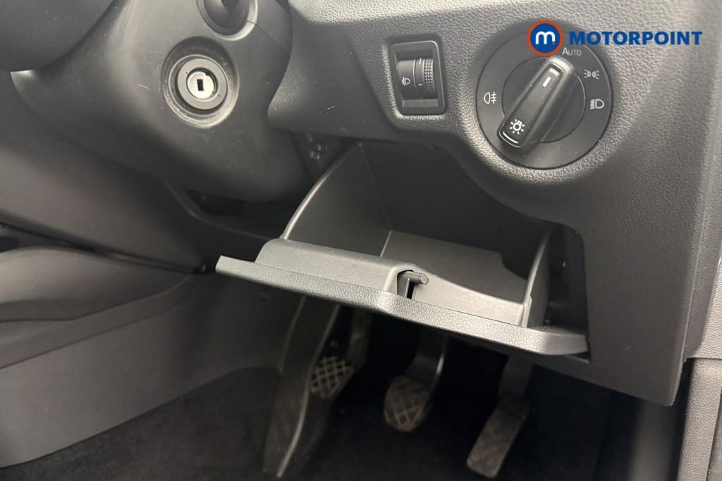 Skoda Kamiq Se Drive Manual Petrol SUV - Stock Number (1652032) - 16th supplementary image