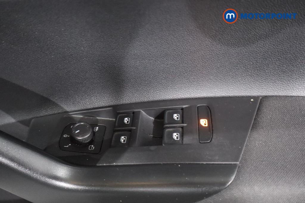 Volkswagen Taigo Life Manual Petrol SUV - Stock Number (1652100) - 10th supplementary image
