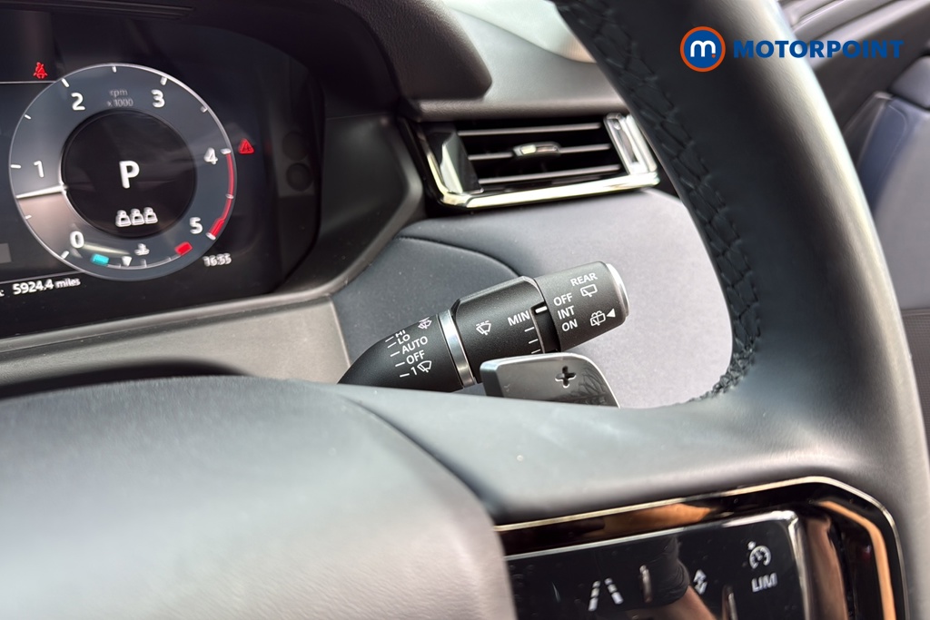 Land Rover Range Rover Velar S Automatic Diesel SUV - Stock Number (1652229) - 6th supplementary image