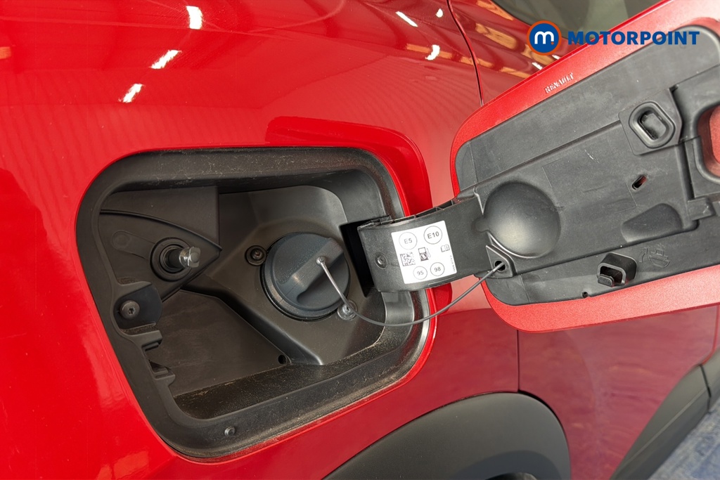 Renault Captur Esprit Alpine Automatic Petrol-Electric Hybrid SUV - Stock Number (1652240) - 41st supplementary image