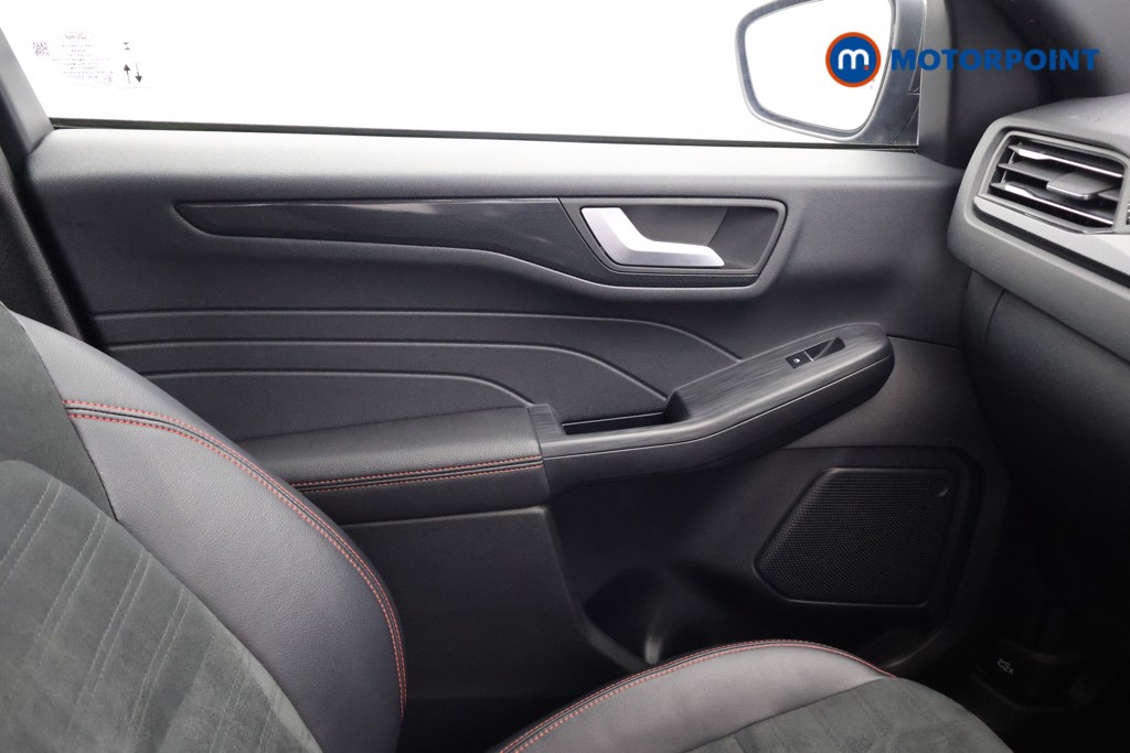 Ford Kuga St-Line X Edition Manual Diesel SUV - Stock Number (1652241) - 11th supplementary image