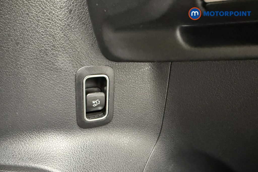 Mercedes-Benz EQA Amg Line Automatic Electric SUV - Stock Number (1652310) - 19th supplementary image