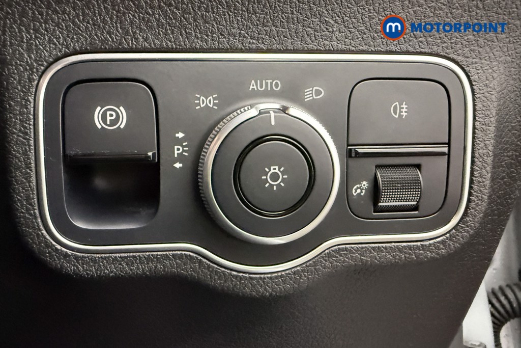 Mercedes-Benz EQB Amg Line Automatic Electric SUV - Stock Number (1652339) - 18th supplementary image