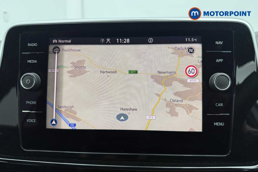 Volkswagen T-Roc R-Line Manual Petrol SUV - Stock Number (1652340) - 2nd supplementary image