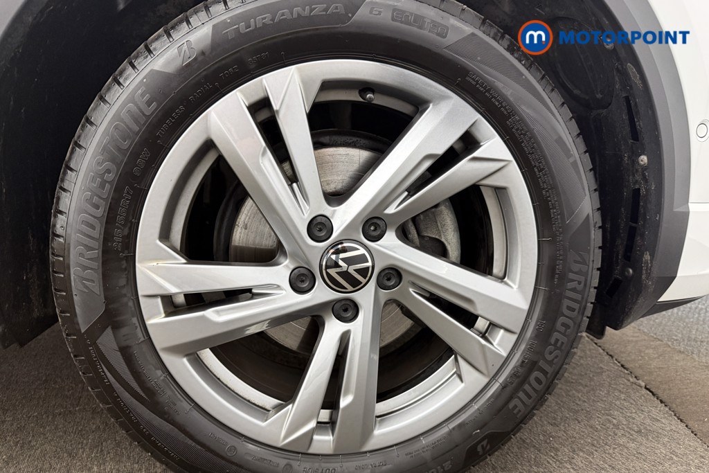 Volkswagen T-Roc R-Line Manual Petrol SUV - Stock Number (1652340) - 11th supplementary image